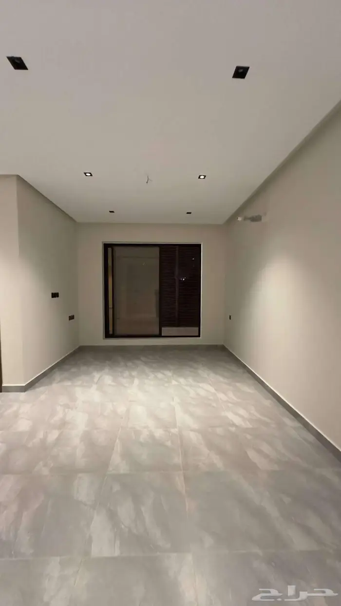 شقق فاخرة 4 غرف وبلكونه بطحاء قريش المربع الذهبي ب 570 الف 0