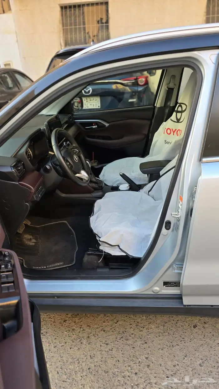 اوربان كروز تايوتا 2023 6