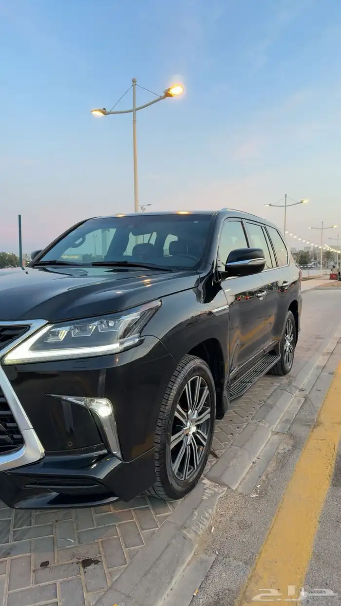 لكزس 2018 فل كامل 1