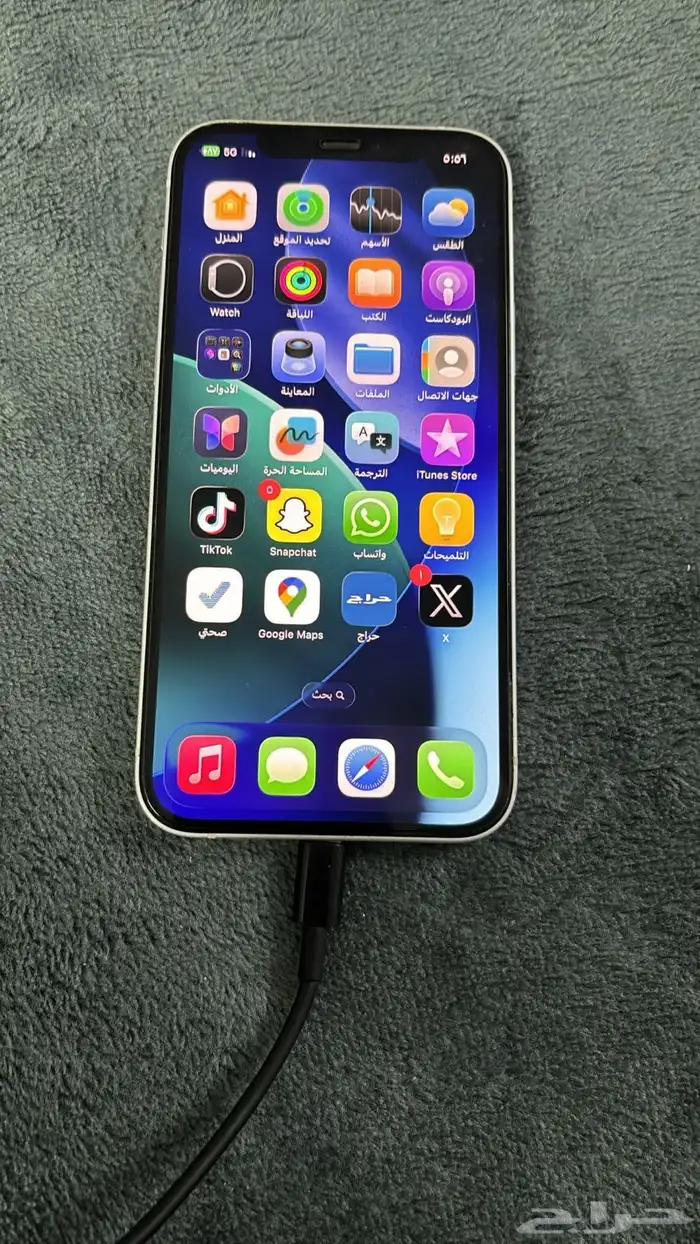 ايفون 12 العادي 0