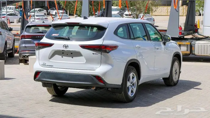 تويوتا هايلاندر 2025 متوفر جميع الفئات كاش _ اقساط 7