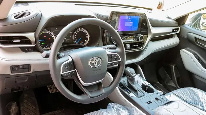 تويوتا هايلاندر 2025 متوفر جميع الفئات كاش _ اقساط 8