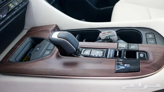 تويوتا كراون بريميوم موديل 2026 كاش واقساط 10