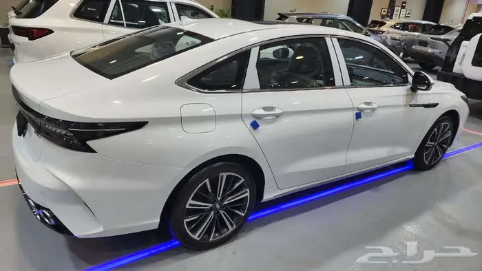 شيري اريزو 8 لاكجري 2025 عرض حصري 11