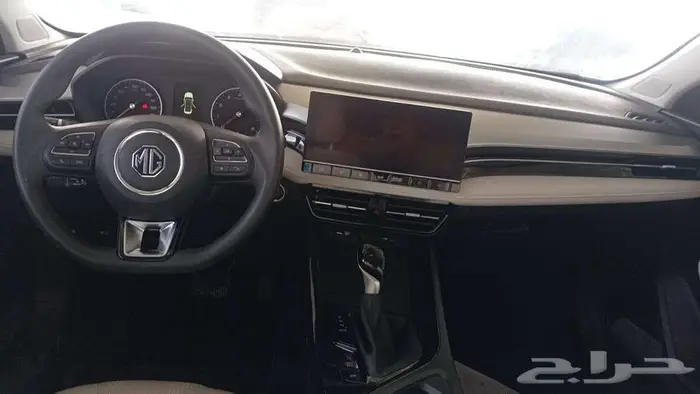 ام جي 5 استاندر الشكل الجديد بنزين اتوماتيك 2025 عروض خاصة 5