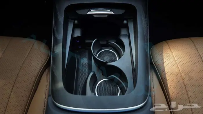 2025 Mercedes-Benz E 200 Avantgarde EQ Boost 2.0L RWD 16