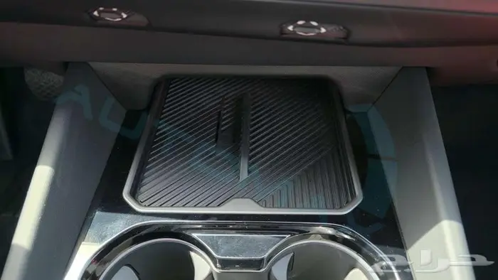 2025 BMW 5-SERIES 520i 2.0T RWD GCC 0Km ضمان الوكيل 16