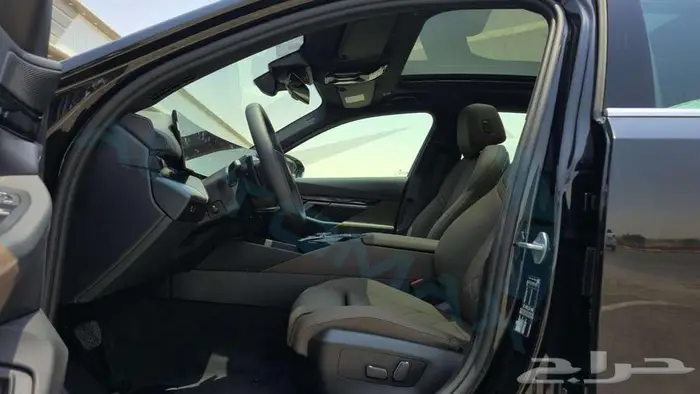 2026 BMW 5-SERIES 520i 2.0T RWD GCC 0Km ضمان الوكيل 7