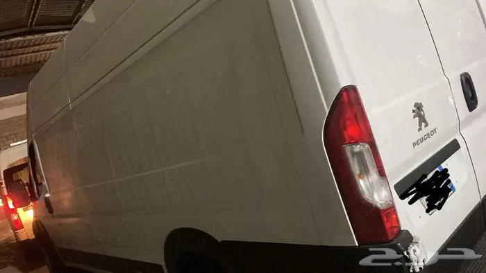 بيجو بوكسر 9