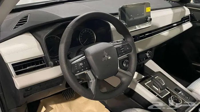 عرض خاص ميتسوبيشي ASX فئة ML فل موديل 2026 12