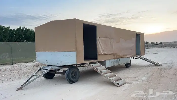 للبيع قلص غرفه ومستودع اعلاف وذبايح 0