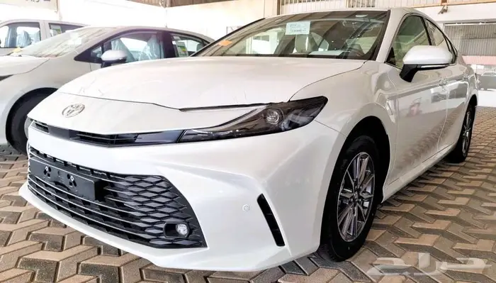 تويوتا كامري E موديل 2025 بنزين كاش- - تقسيط 5