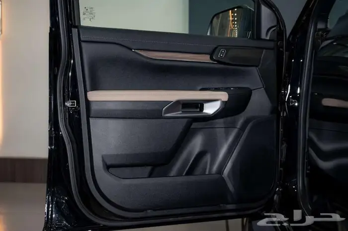 فورد ايفرست ليمتيد موديل 2025 تقسيط ونقدا 14