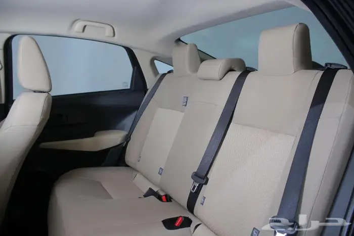 تويوتا يارس واي بلس 2026 10