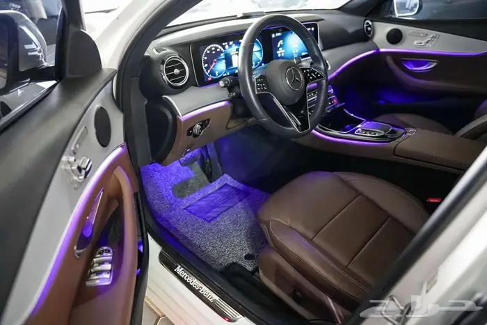 مرسيدس E250 2021 ابيض ممشي 81000 كم 18