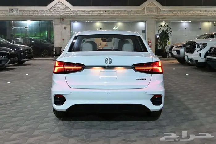 ام جي 5 الشكل الجديد 2025 نص فل سعودي 7