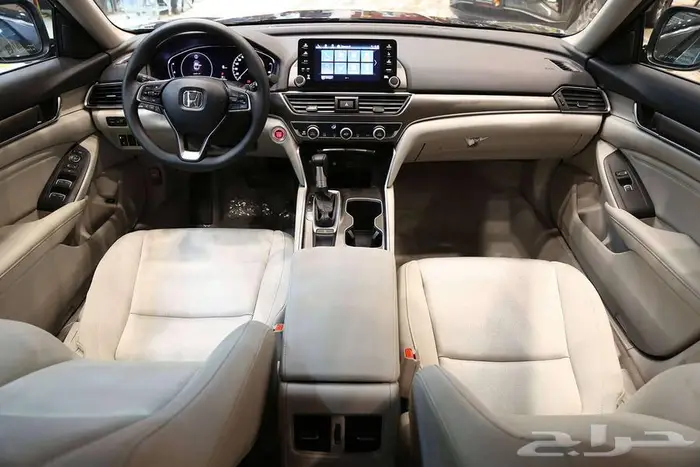 استمتع بالرفاهية والراحة مع هوندا اكورد LX 2022 9