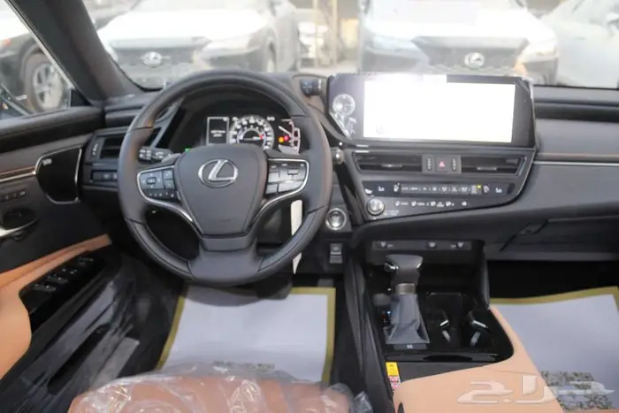 لكزس - ES 350 - DD - فل كامل - سعودي - 2025 16