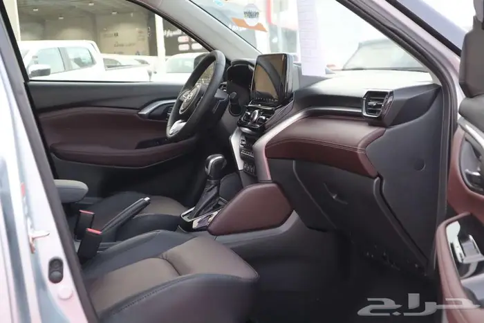 تويوتا اوربان كروزر GLX سعودي2025 اقل سعر 9