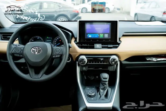 راف فور فتحه XLE هايبرد 2025 ب 126.500 شامل الضريبة 18