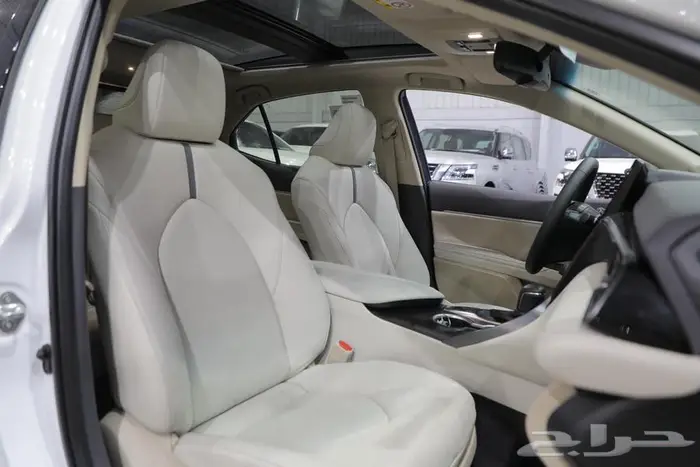 تويوتا كامري فل كامل جراندي بانوراما جلد ستة سلندر موديل2022 11