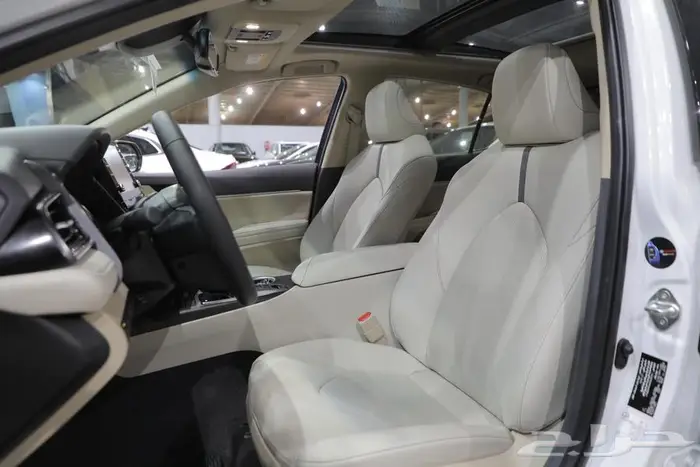 تويوتا كامري فل كامل جراندي بانوراما جلد ستة سلندر موديل2022 13