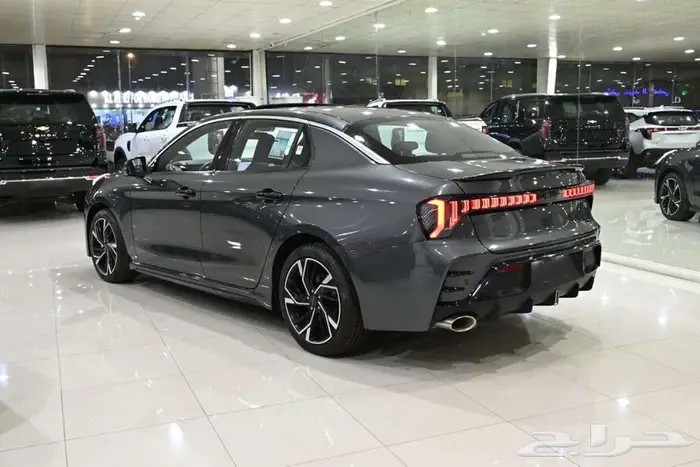 لينك اند كو 03 ( LYNK CO 03 ) الفئه هايبر بلس 2024 13