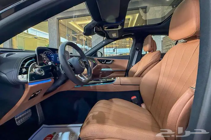 مرسيدس E200 2025 اسود خليجي 8