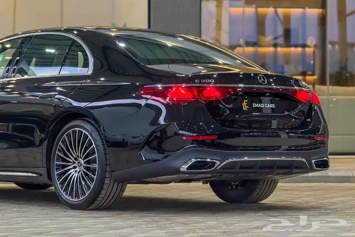 مرسيدس E200 2025 اسود خليجي 4