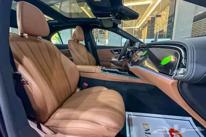 مرسيدس E200 2025 اسود خليجي 5