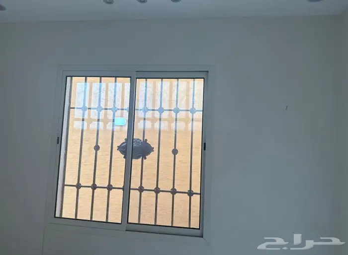 حديد شبابيك للبيع 0