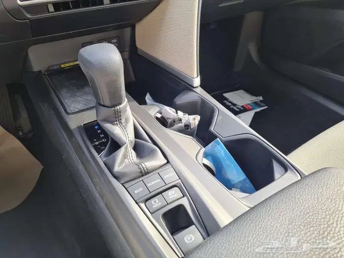 تويوتا كامري E هايبرد 2025 - عروض الأقساط 27