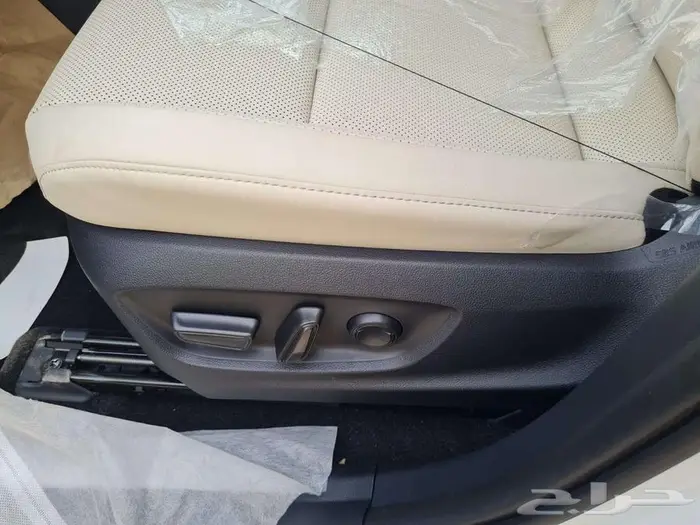 تويوتا كراون الفئه برستيج الموديل 2026 0