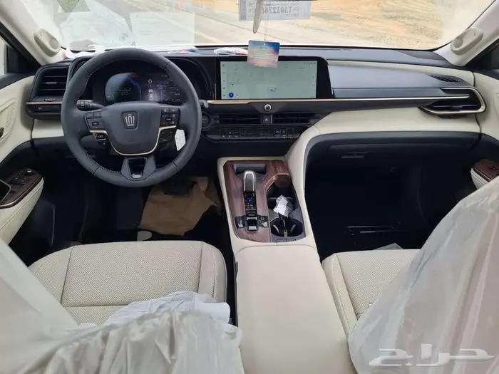 تويوتا كراون الفئه بريميوم الموديل 2026 16