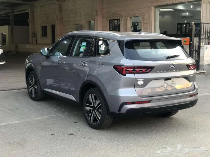 فورد تيرتوري تيتانيوم 2026 رمادي داخل جملي _ جارالله 6