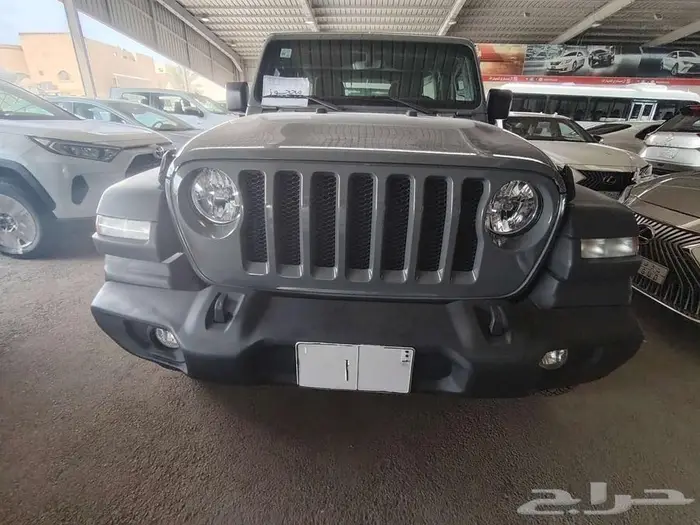 رنجلر سبورت مستعملة موديل 2021 4سلندر 4باب 1