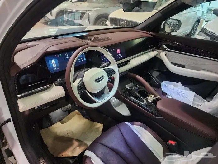 جيلي مونجارو GK نص فل 2024 15