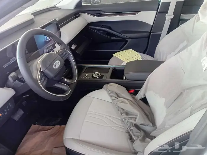 فورد تورس تيتانيوم 2026 8