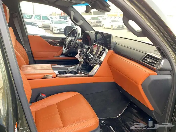 لكزس VIP - LX600 موديل 2023 بلاك اديشن 14