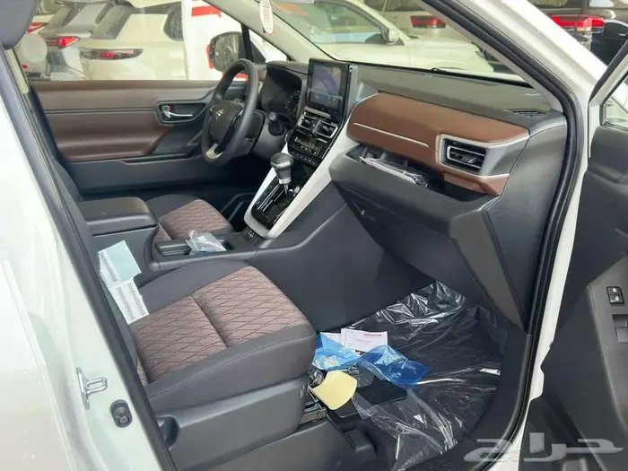 تويوتا انوفا GL 2.0 بنزين 2026 كاش واقساط 12