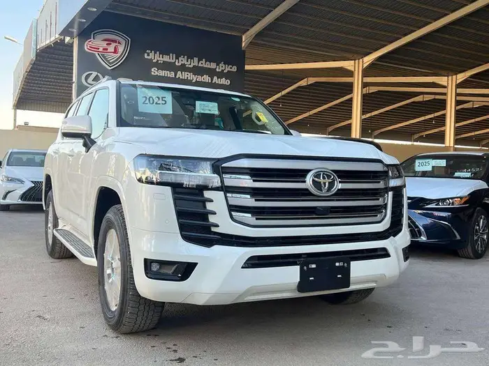 تويوتا لاندكروزر GXR2 بنزين 2026 كاش واقساط ودفعتين 1