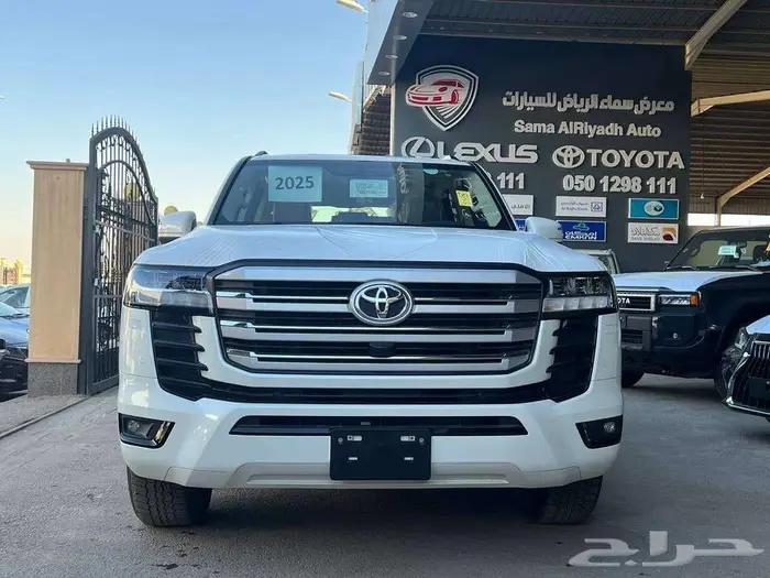 تويوتا لاندكروزر GXR2 بنزين 2026 كاش واقساط ودفعتين 0