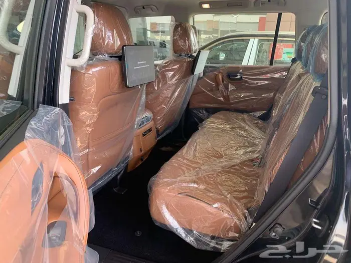 عرض خاص على انفينتي 2024 QX80 برو اكتيف وبلاك اديشن 13