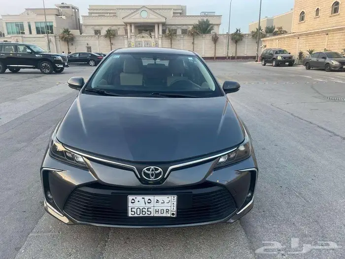 تويوتا كورولا 2023 بدي وكاله مالك واحد 8