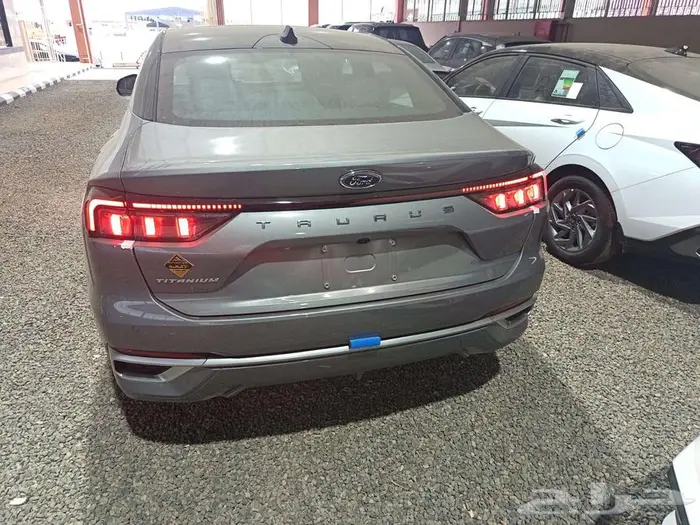 فورد تورس تياتنيوم فل كامل 2026 8