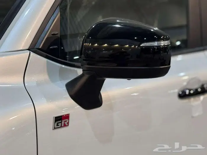 لاند كروزر GR بريمي فل كامل 2025 كاش واقساط 15