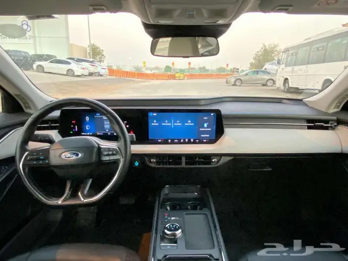 فورد تورس تريند بلس 2023 11