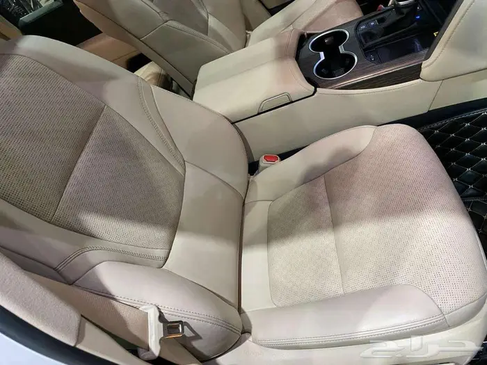 تويوتا في اكس ار 2022 ابيض ماشيه 28000كم 20