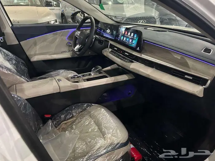 شيري اريزو 8 موديل 2025 كمفورت 13