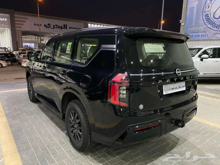 نيسان باترول SE2 موديل 2026 اسود تنفس طبيعي خليجي 32